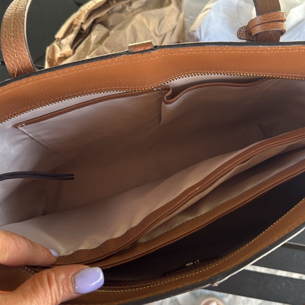 Radley London Abingdon Road Large Ziptop Shoulder - Picture 12 of 13